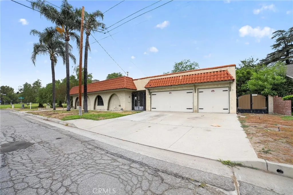 3105 Pepper Tree, San Bernardino, CA 92404 - Photo 2 of 42, San Bernardino, CA