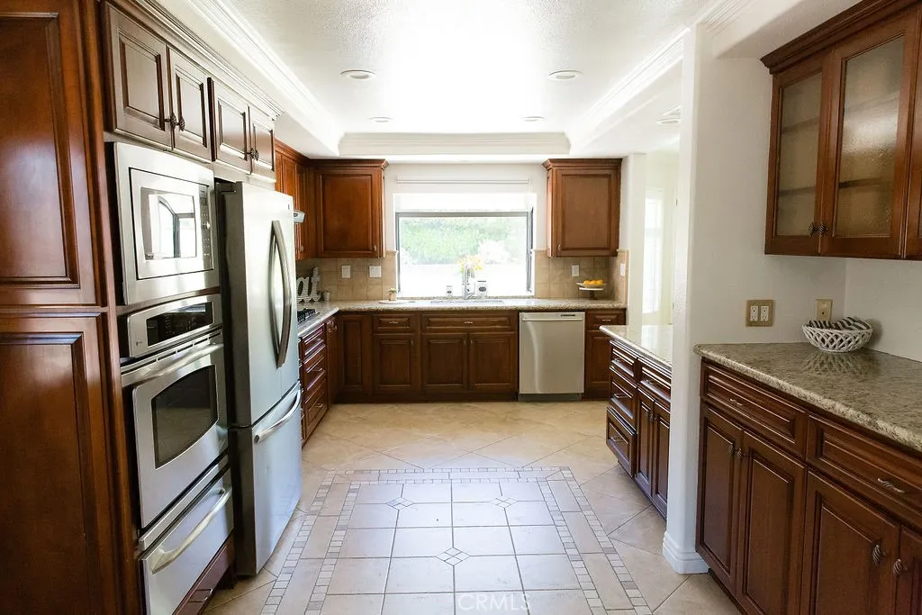 20385 Via Pizarro, Yorba Linda, CA 92886 - Photo 3 of 40, Yorba Linda, CA