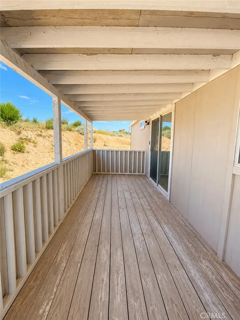 https://cdn.realtyfeed.com/cdn/127/306765231/18674e93fe30b01cc32eadff38a90799.webp