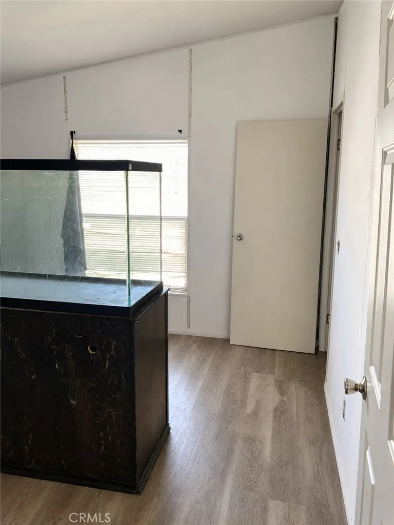 https://cdn.realtyfeed.com/cdn/127/306765231/b0af6eff83bf42adcc9634654904f072.webp