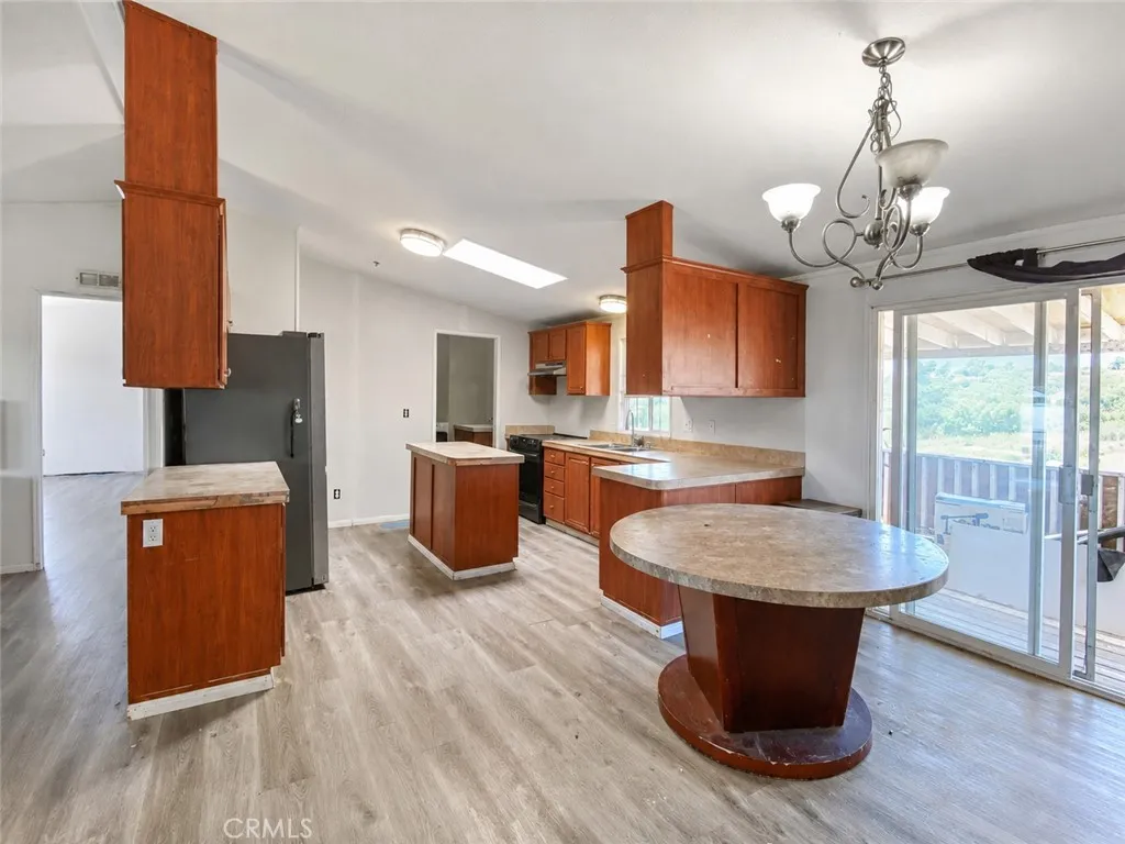 https://cdn.realtyfeed.com/cdn/127/306765231/b7e6cfd8b0fb56f551677093bb098bf8.webp