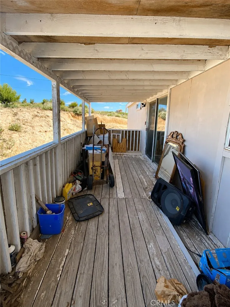 https://cdn.realtyfeed.com/cdn/127/306765231/bec3df806a93e4d15964a7f710a59984.webp