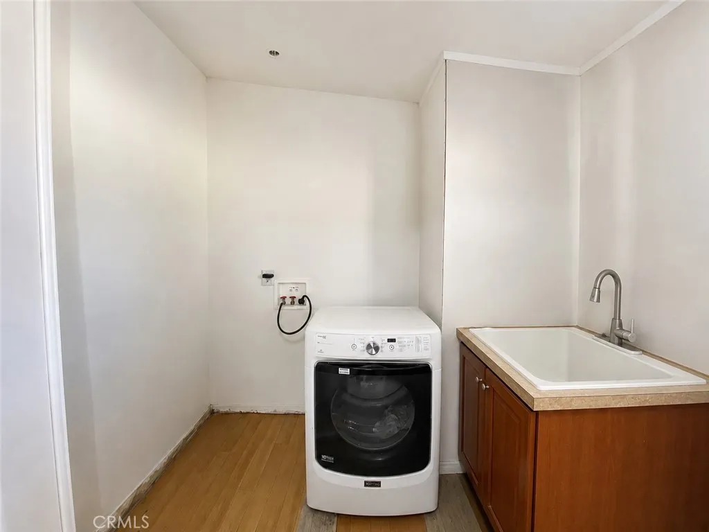 https://cdn.realtyfeed.com/cdn/127/306765231/f462a067cfdce284f8dd68a85e349e91.webp