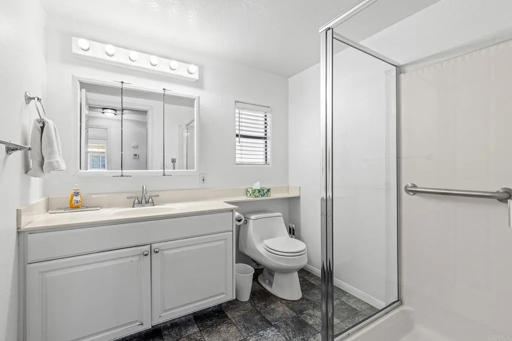 https://cdn.realtyfeed.com/cdn/127/306765242/1d171f7c32bade19c84be406c48aedb1.webp