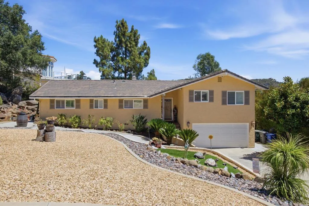 https://cdn.realtyfeed.com/cdn/127/306765247/3d4f0814d36db879e64be40081a4801b.webp