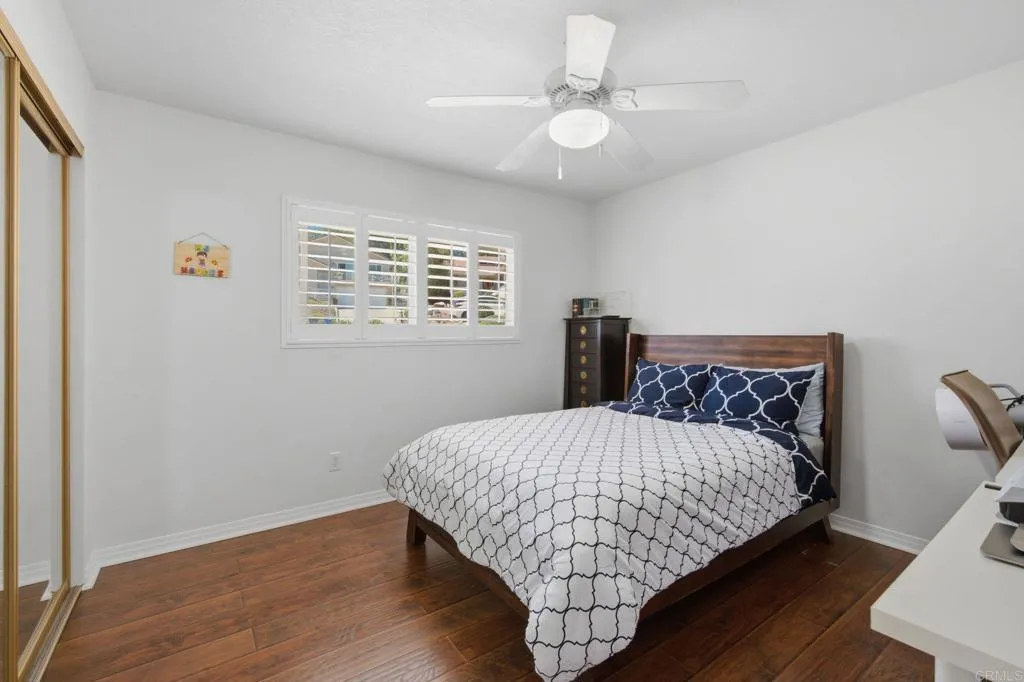 https://cdn.realtyfeed.com/cdn/127/306765247/75c8f6ff6a2ec0d4aa52907ea73d441e.webp