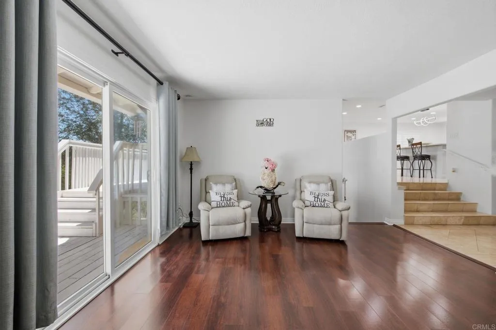 https://cdn.realtyfeed.com/cdn/127/306765247/9a9076f1cd0583c2e1d182b0d577a893.webp