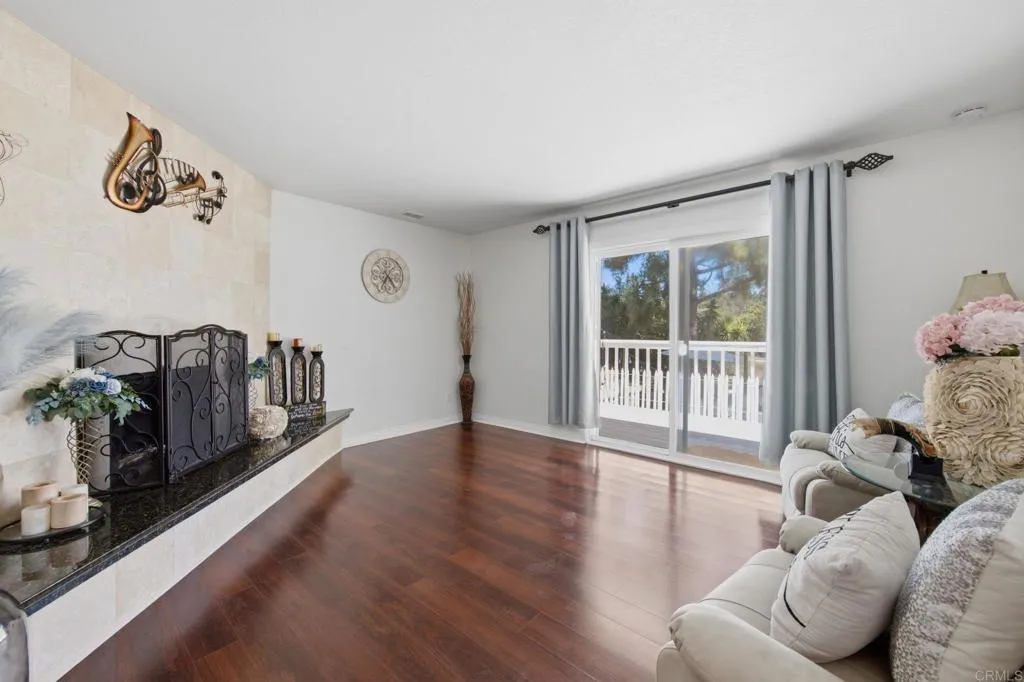 https://cdn.realtyfeed.com/cdn/127/306765247/e8570d895b84381eb8446b626f6c8c73.webp