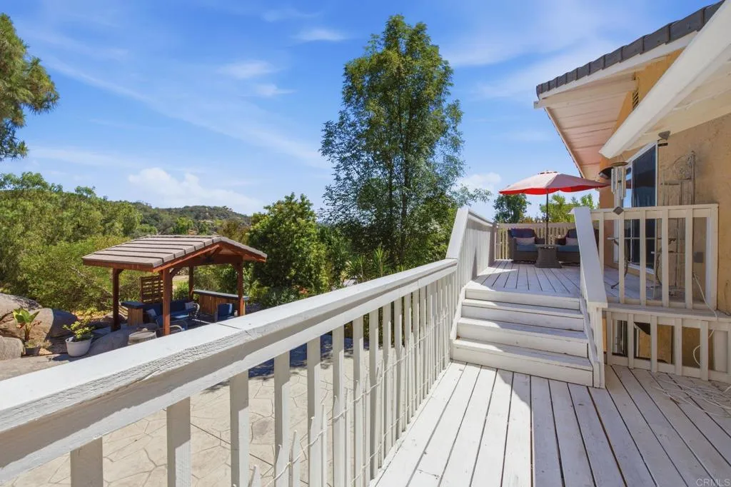 https://cdn.realtyfeed.com/cdn/127/306765247/f772ae66729a9b2d45497d5c10a9839f.webp