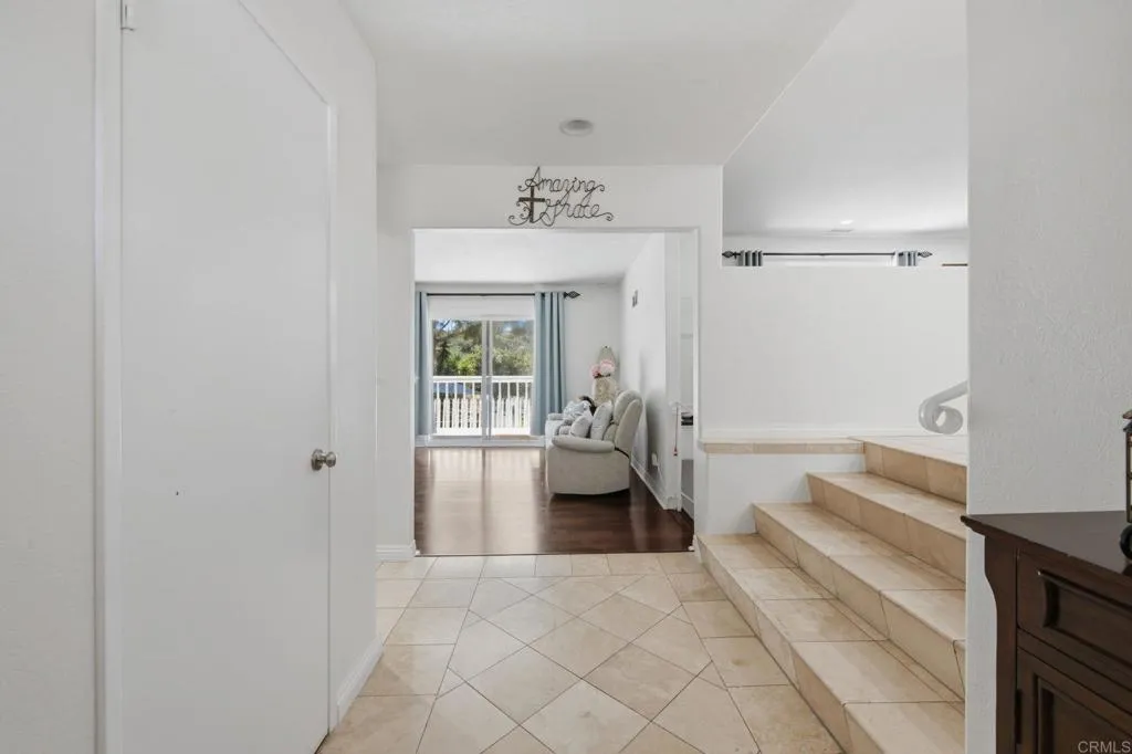 https://cdn.realtyfeed.com/cdn/127/306765247/fff005a959394890a60b07971de7be23.webp
