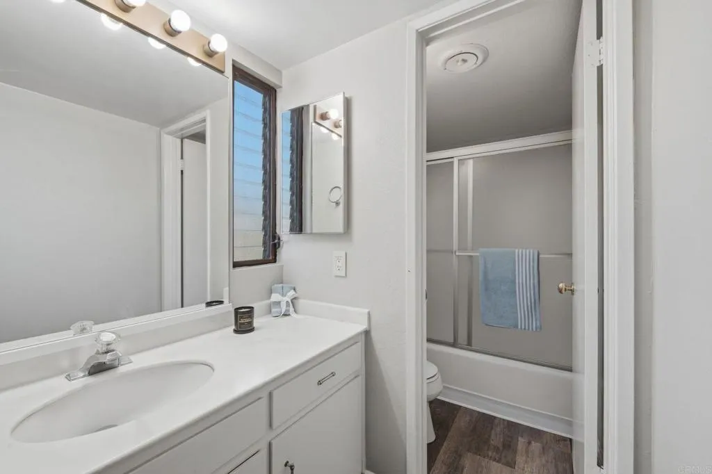 https://cdn.realtyfeed.com/cdn/127/306765257/1650e7acbcce7478a7e51e7de017b24b.webp