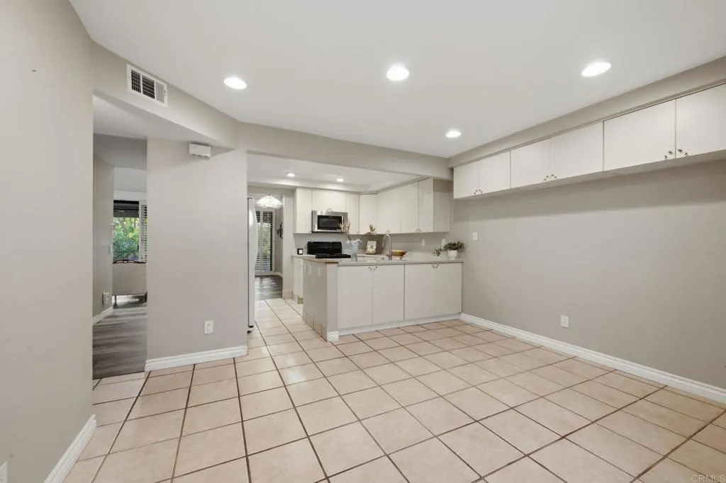 https://cdn.realtyfeed.com/cdn/127/306765257/27817d63ebc5d1cdeac33fde258d1028.webp