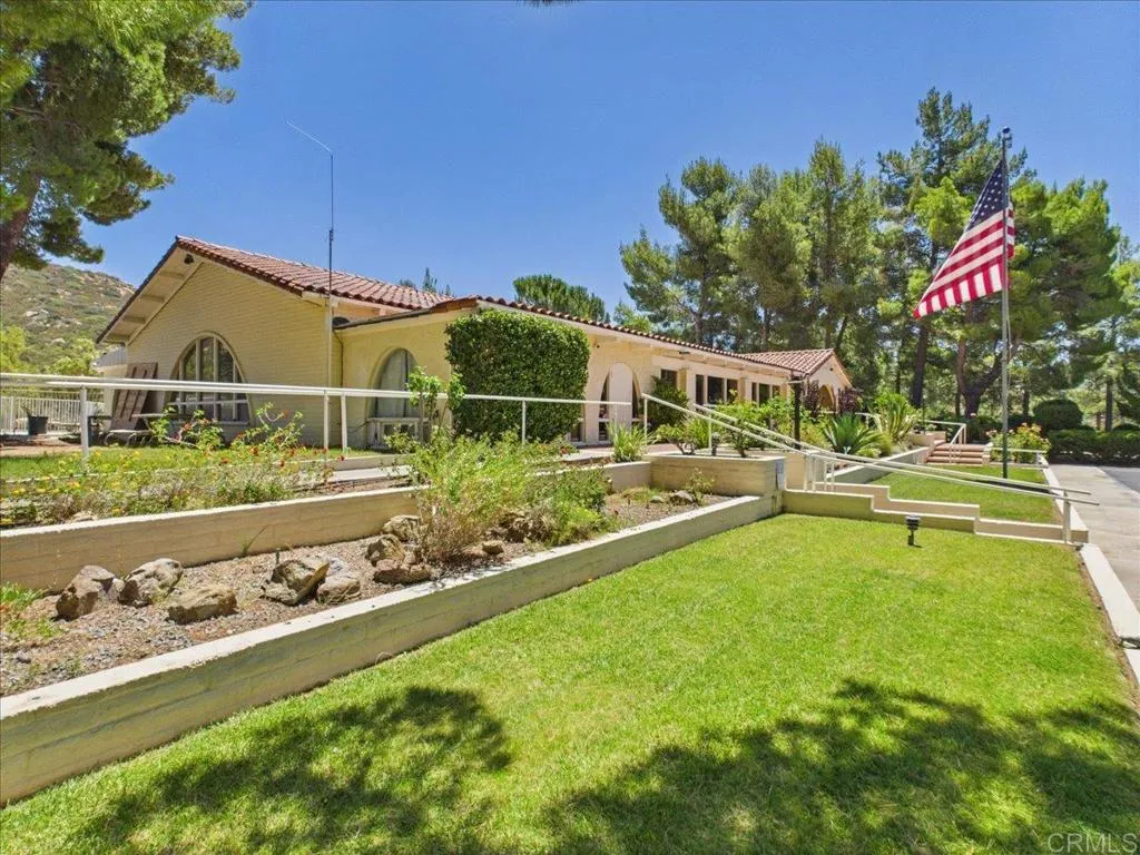 https://cdn.realtyfeed.com/cdn/127/306765291/122b4f329250a9b2ddf6a46751afc344.webp