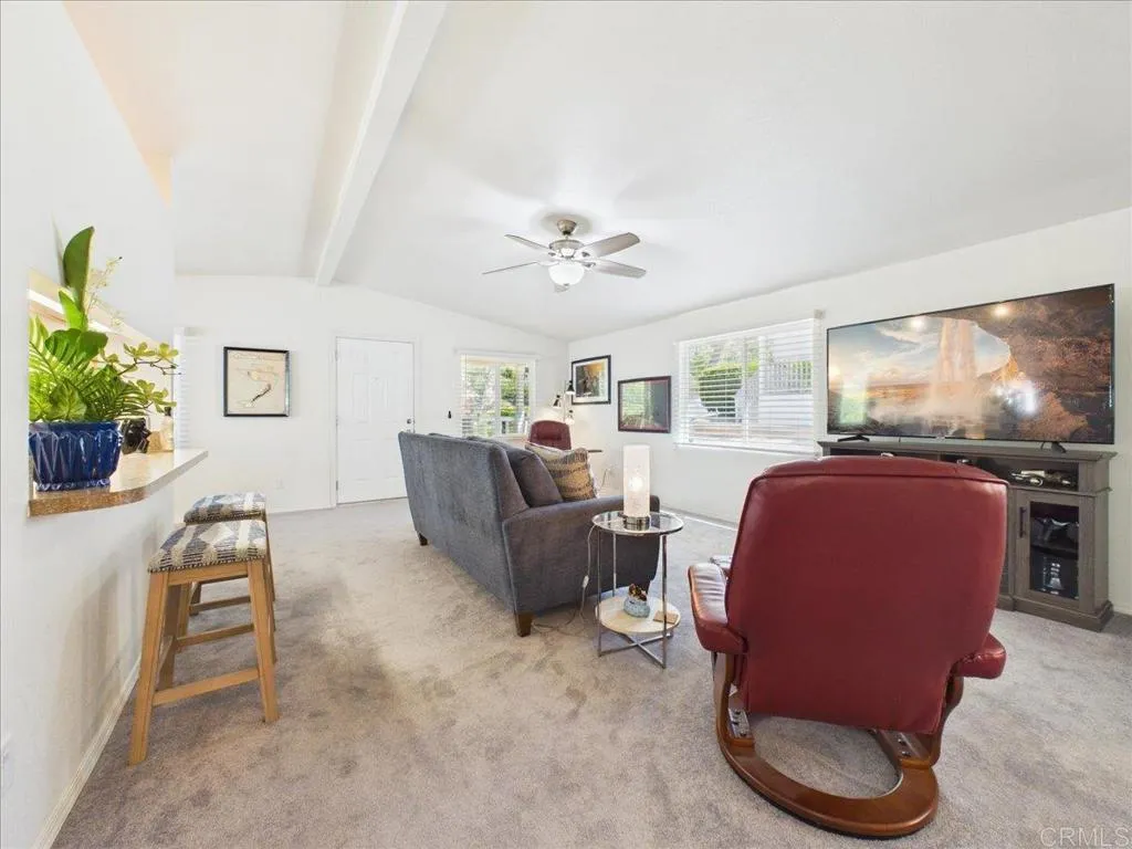https://cdn.realtyfeed.com/cdn/127/306765291/6df32bbc8b4c2cee9568f4d9d386ea11.webp