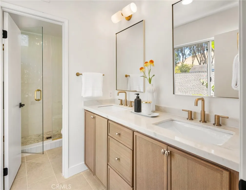 https://cdn.realtyfeed.com/cdn/127/306765315/8e79f3b0bc932d408786157bc41ce028.webp
