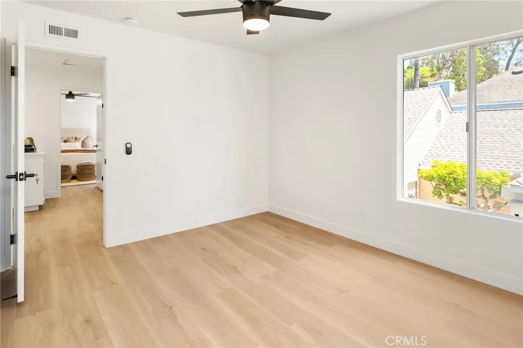 https://cdn.realtyfeed.com/cdn/127/306765315/ef7ee671454f3baaec3e1d96d3de1ecd.webp