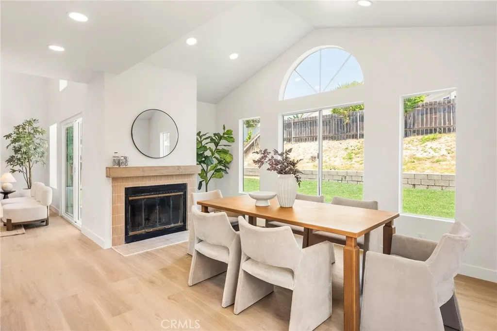 https://cdn.realtyfeed.com/cdn/127/306765315/f625ba780c252e5371343fb61911b58d.webp
