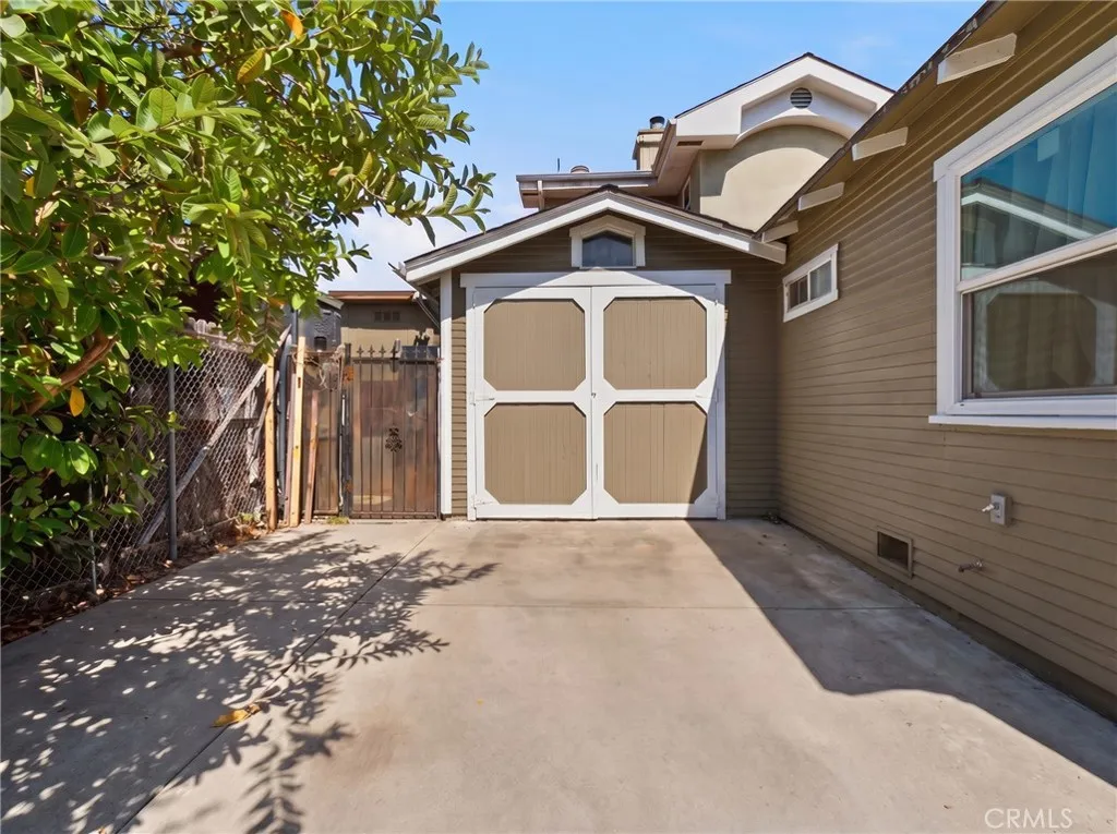 1164 Mentone, Pasadena, CA 91103 - Photo 3 of 38, Pasadena, CA