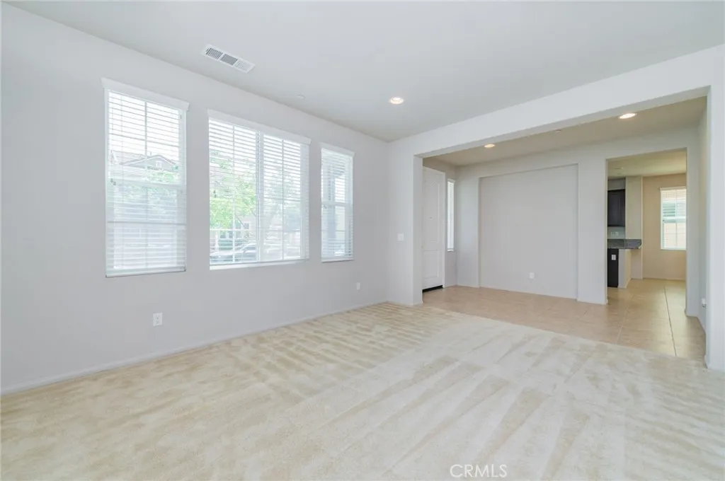 3151 E Chip Smith Way, Ontario, CA 91762 - Photo 5 of 29, Ontario, CA