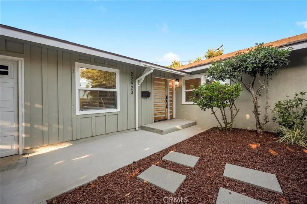 22923 Arminta Street, West Hills, CA 91304 - Photo 5 of 35, West Hills, CA