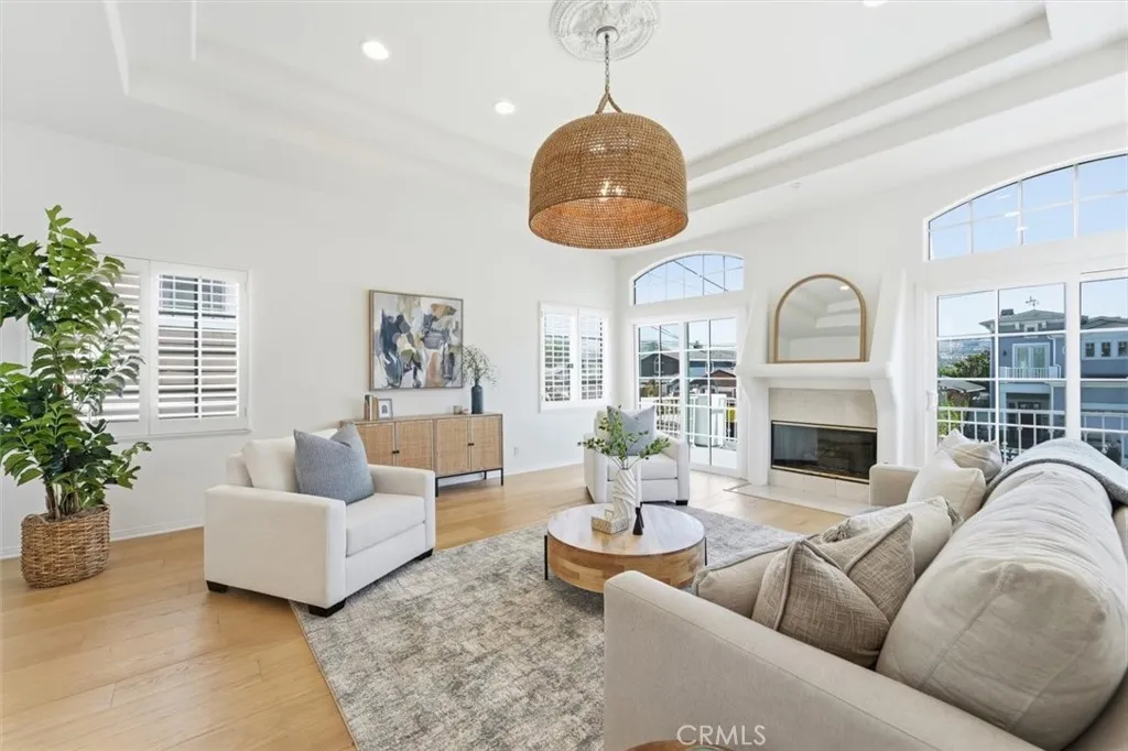 1021 Avenue D, Redondo Beach, CA 90277 - Photo 4 of 29, Redondo Beach, CA