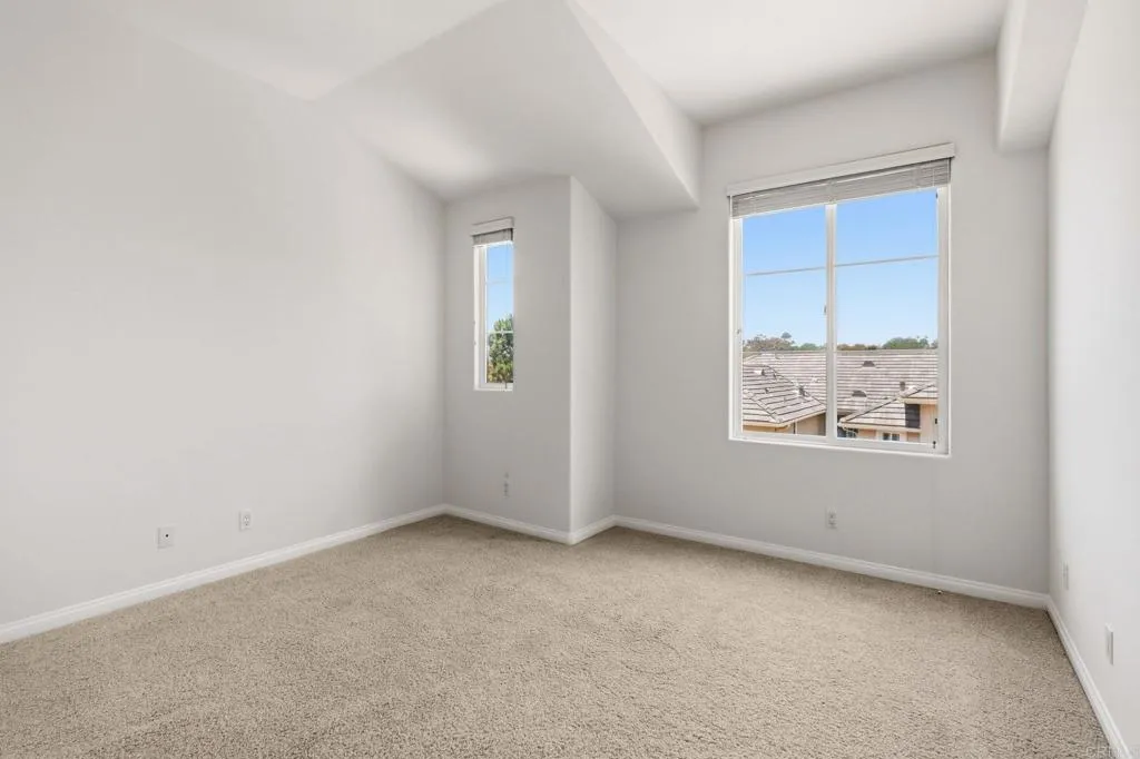 https://cdn.realtyfeed.com/cdn/127/306765385/0d2463e619274186eec30799584c205c.webp