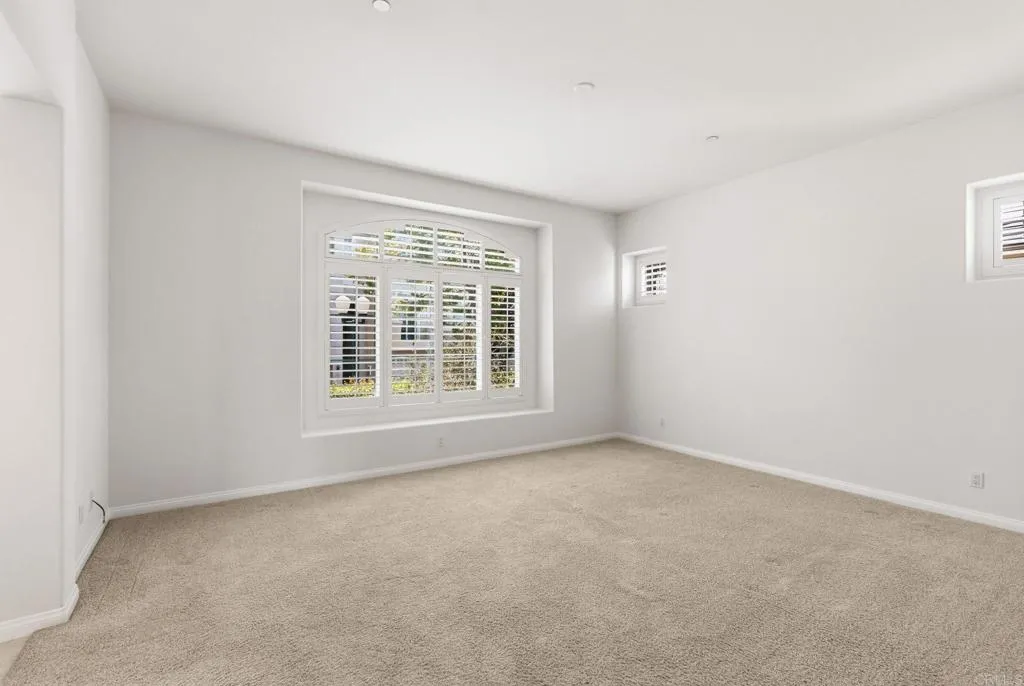 https://cdn.realtyfeed.com/cdn/127/306765385/30999731bbc350b735db8b45f9572eaa.webp