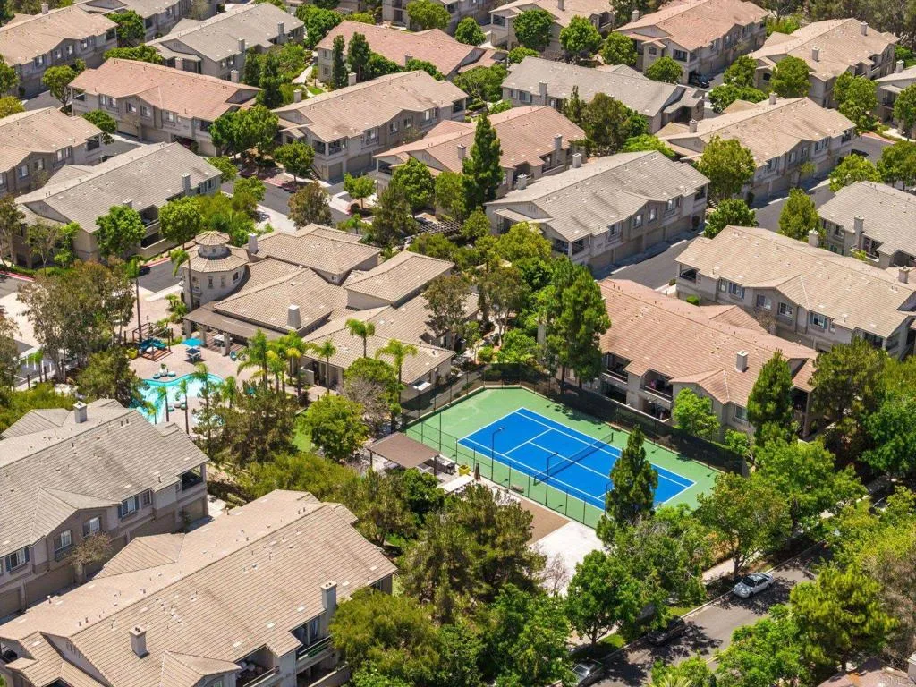 https://cdn.realtyfeed.com/cdn/127/306765385/e1e2567799b8ffe4e9769fec5cf5acf4.webp