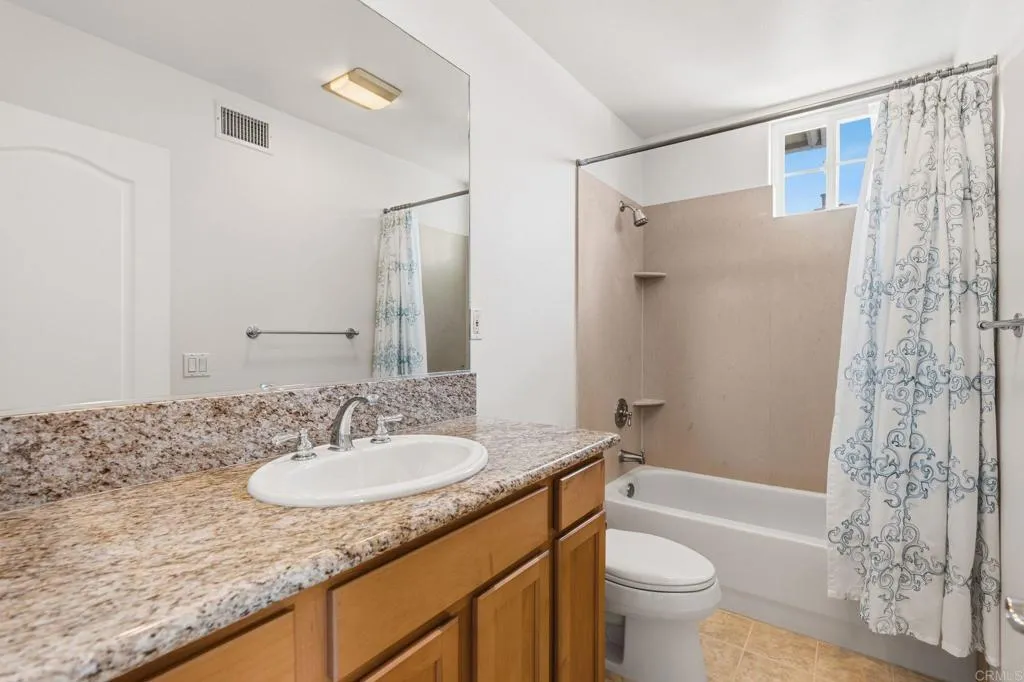 https://cdn.realtyfeed.com/cdn/127/306765385/eece1df9c454ebf241e082f48f3852d3.webp