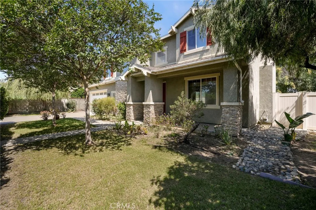 Azusa, CA 91702
