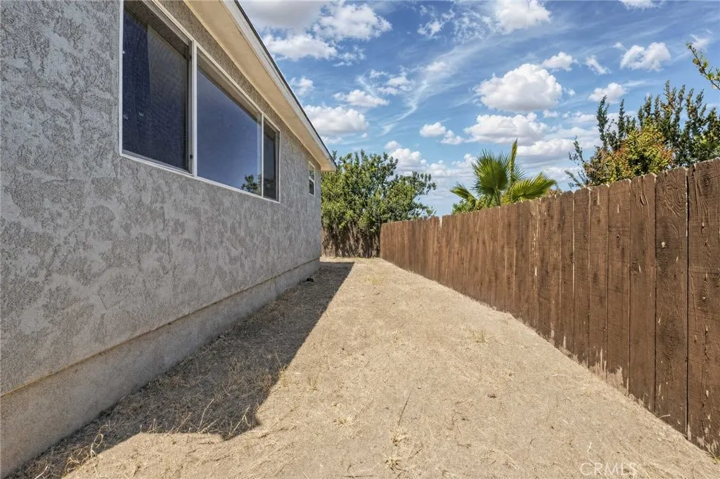 https://cdn.realtyfeed.com/cdn/127/306765400/b4a6bd777d0710abe6bb3c11e421b624.webp