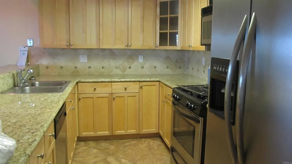 Photo #3: PTP2605227 Listing: Photo #3