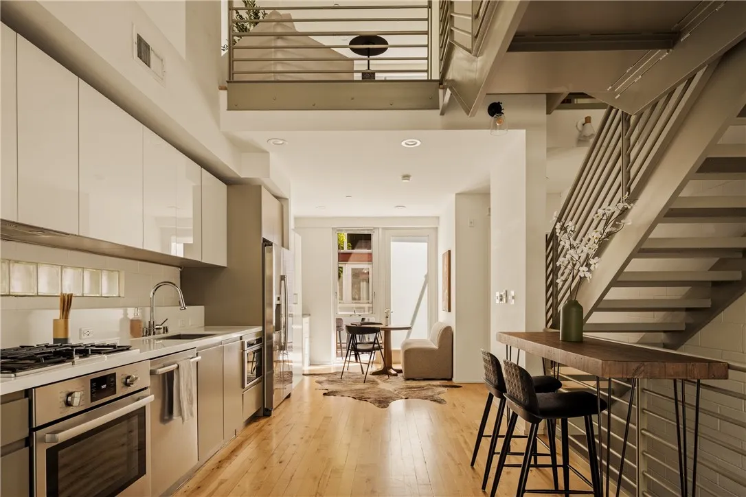 3450 Cahuenga West Unit 907, Los Angeles, CA 90068 - Photo 4 of 31, Los Angeles, CA