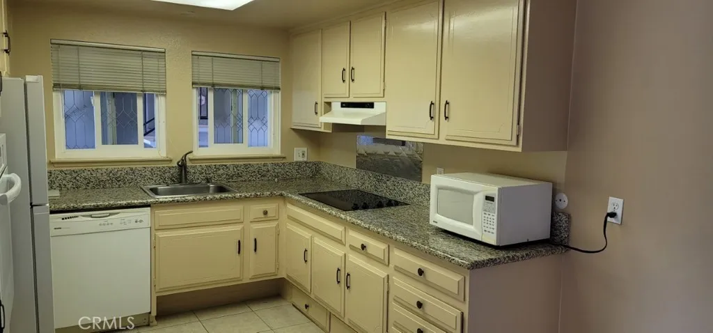 2134 Via Puerta Unit C, Laguna Woods, CA 92637 - Photo 3 of 14, Laguna Woods, CA