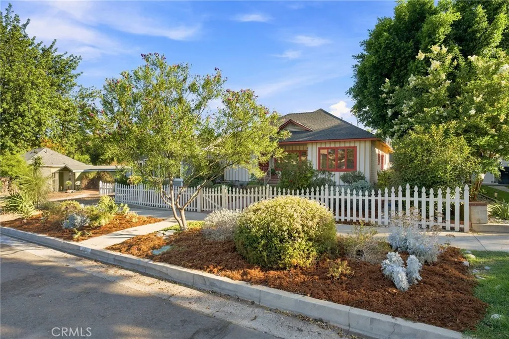 4434 10th, Riverside, CA 92501 - Photo 4 of 49, Riverside, CA
