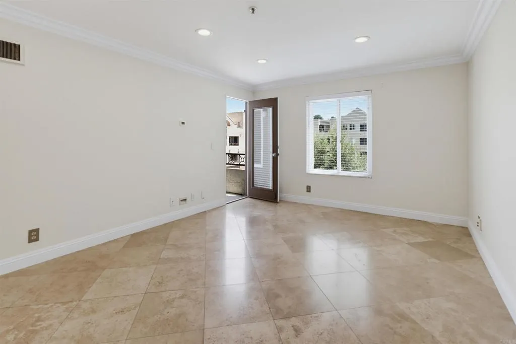 Photo #11: PTP2605229 Listing: Photo #11