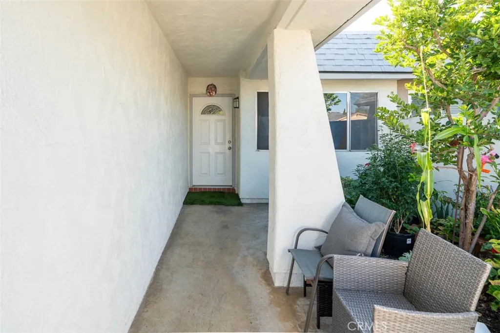 309 Calle Montecito