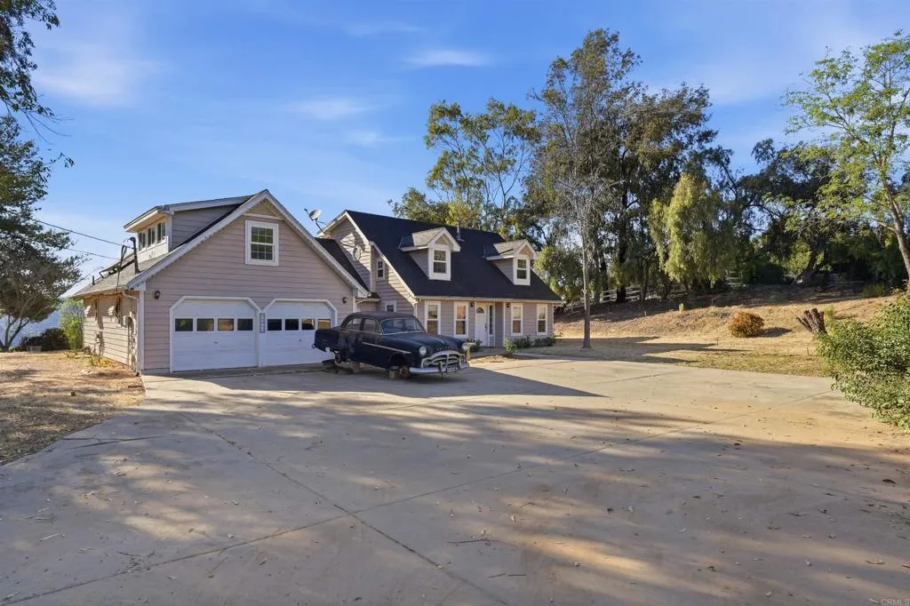 11955 Sky View Drive, Valley Center, CA 92082 - Photo 2 of 51, Valley Center, CA