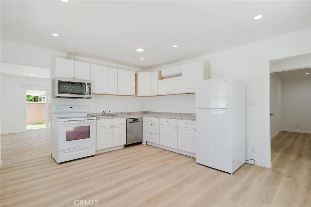 San Fernando, CA 91340