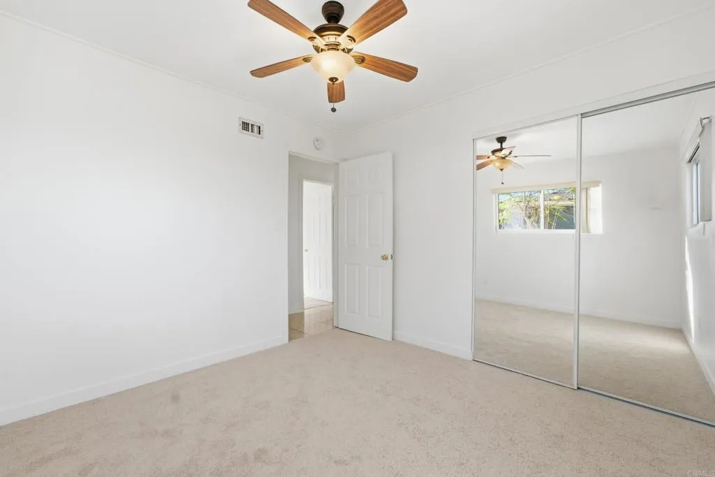 https://cdn.realtyfeed.com/cdn/127/306765631/07af04702e3c63619aba81fc8cc2748d.webp