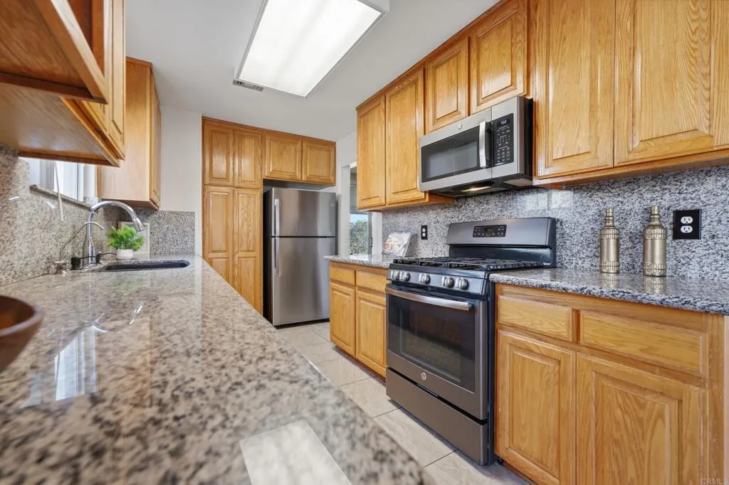 https://cdn.realtyfeed.com/cdn/127/306765631/0ae6c91031bb25e7440be310a29937ee.webp
