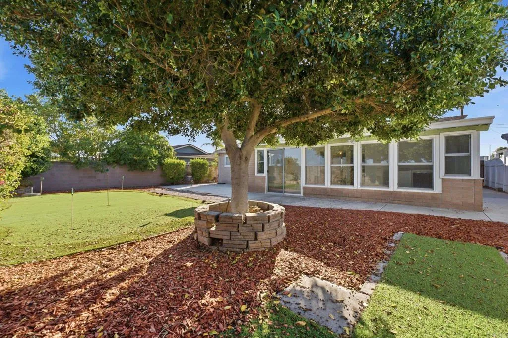 https://cdn.realtyfeed.com/cdn/127/306765631/7afbcd6b69bf17eebd4dc8eb2a2eef28.webp