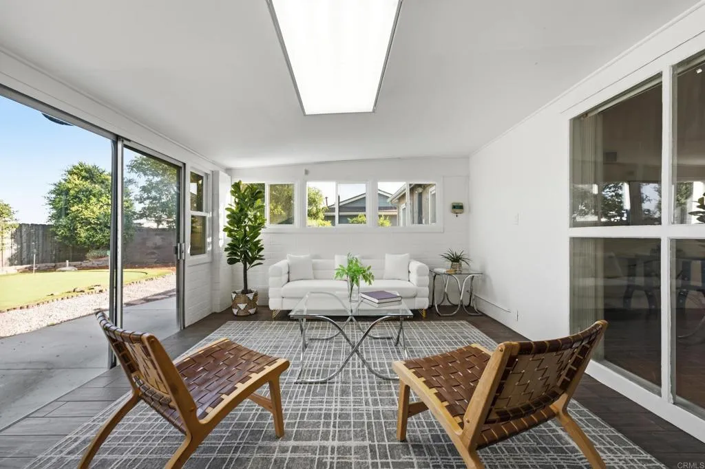 https://cdn.realtyfeed.com/cdn/127/306765631/967f5bd59d6e1608060b26ca009ace6a.webp
