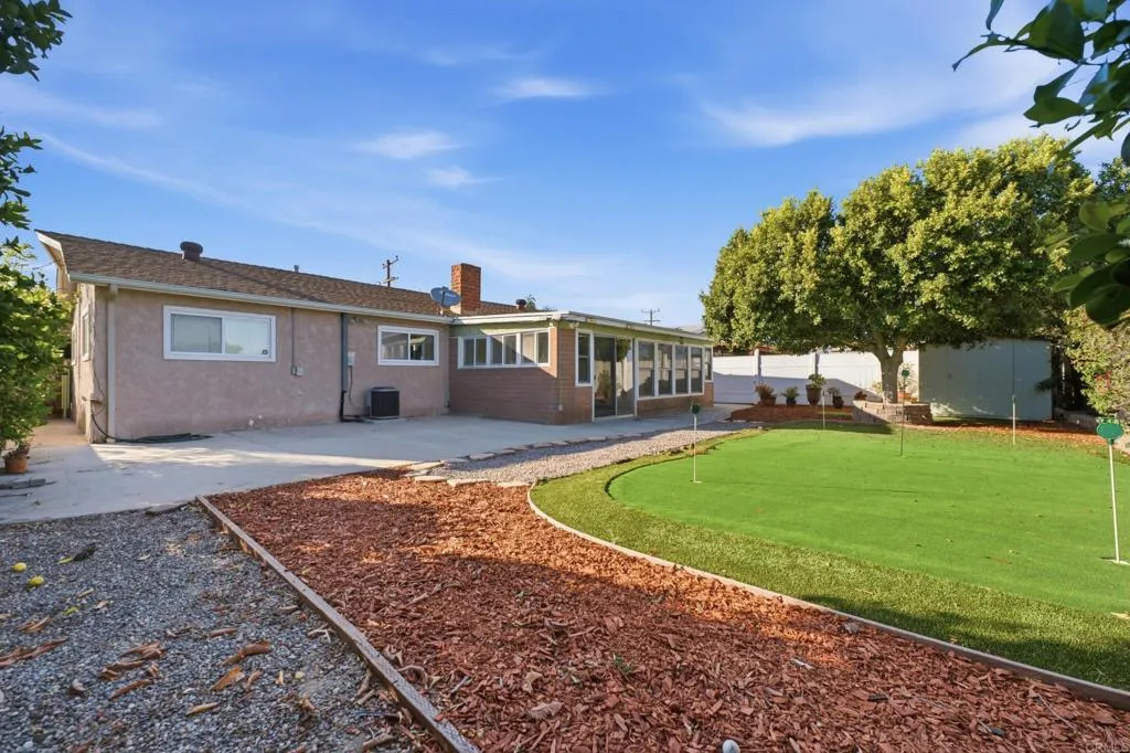 https://cdn.realtyfeed.com/cdn/127/306765631/98af1a1ea6a67401ea8729ba904491be.webp