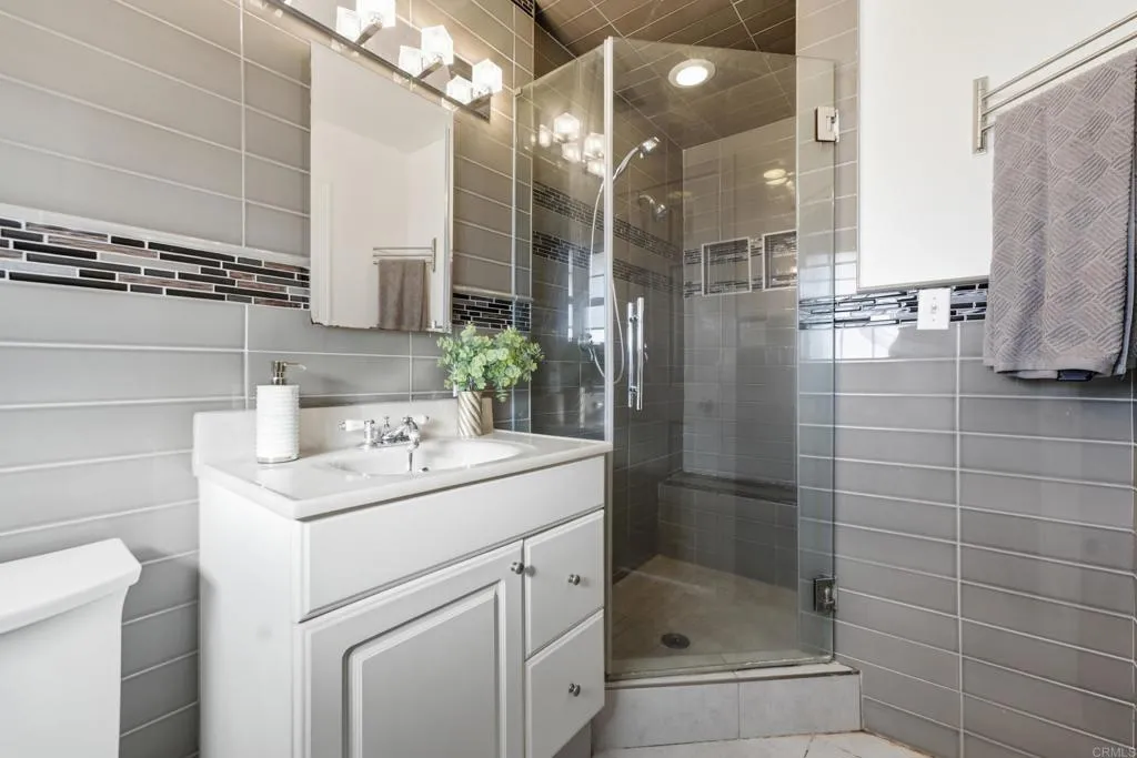 https://cdn.realtyfeed.com/cdn/127/306765631/f2a58f2cf9eea951dde4baca3f8c1ce1.webp