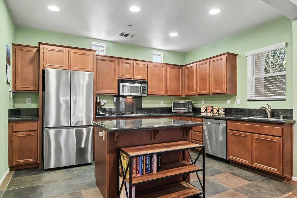 Photo #15: PTP2605237 Listing: Photo #15