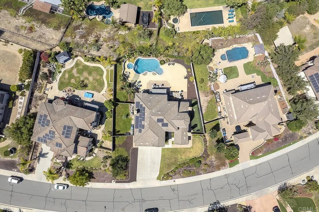 https://cdn.realtyfeed.com/cdn/127/306765712/01858c4fa78732f90b9105b3466341f6.webp