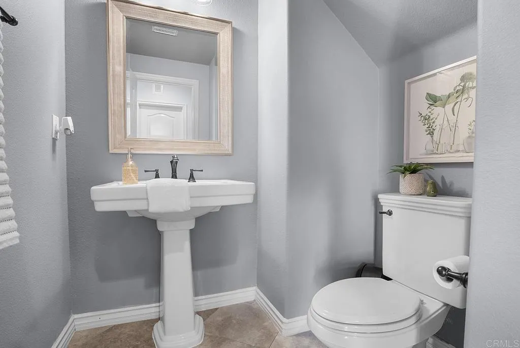https://cdn.realtyfeed.com/cdn/127/306765712/68a95b0cbe7ad1acdd001ea629838efc.webp