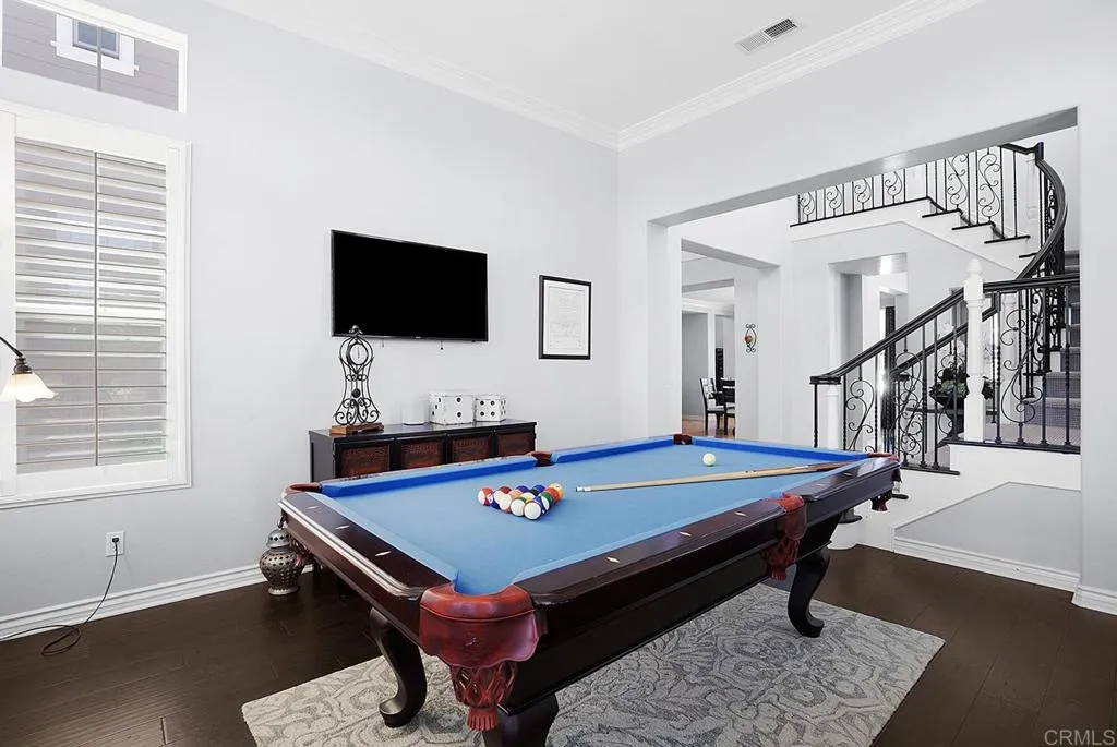 https://cdn.realtyfeed.com/cdn/127/306765712/71b5c9ec18d183fe766cec849eb99cb5.webp