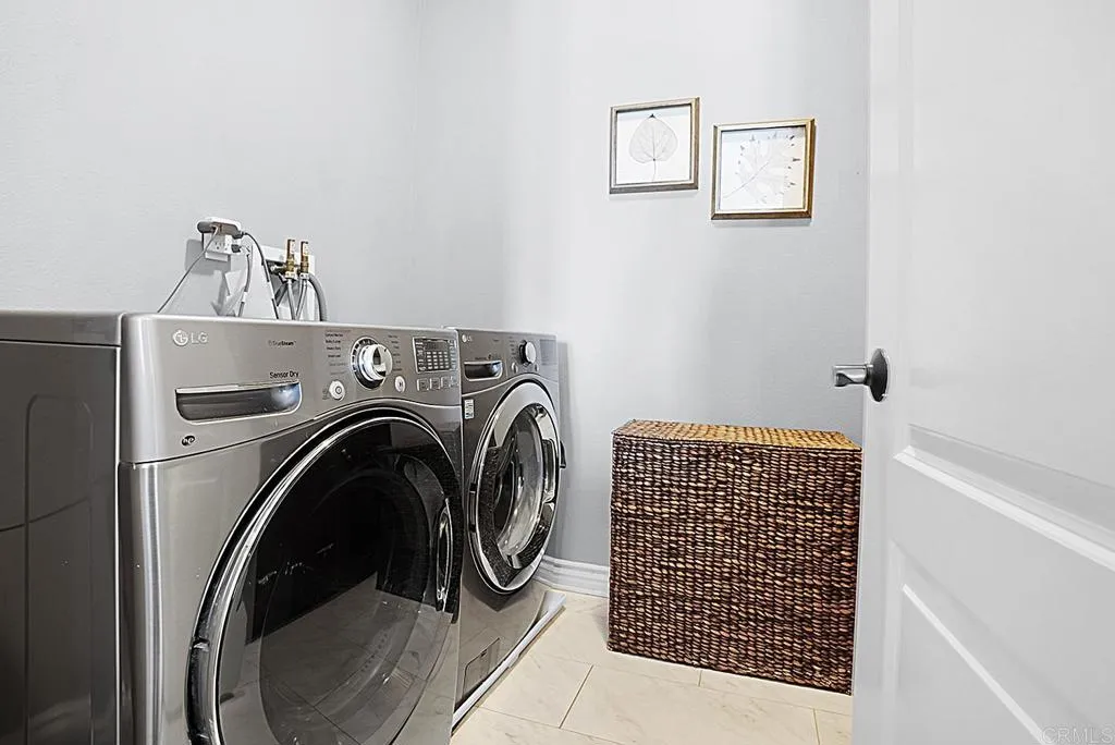 https://cdn.realtyfeed.com/cdn/127/306765712/fff0a53c4af29baa04e690153242505b.webp